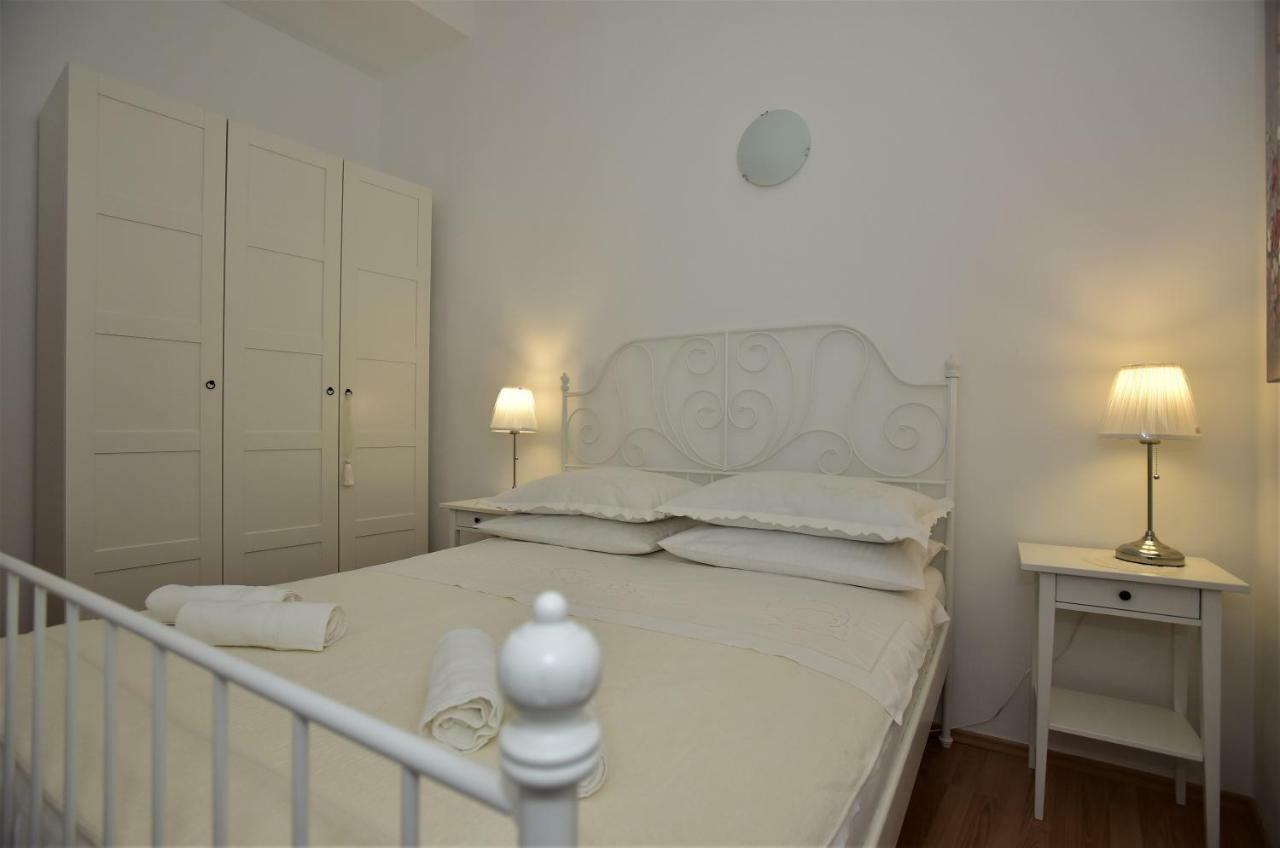 Andor - Lux, Two Beautiful Terraces With Sea & Sunset View Apartment Makarska Exterior photo