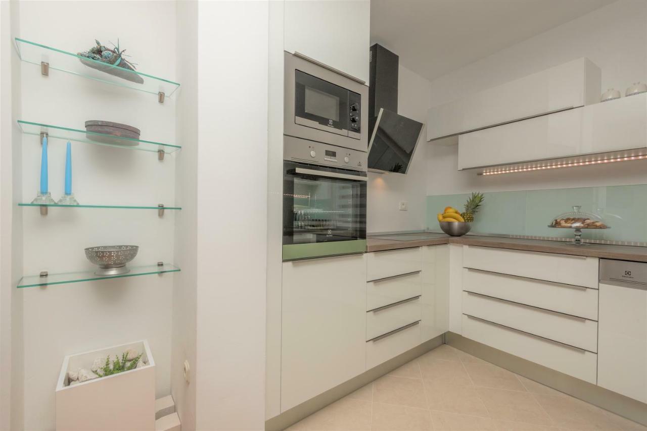 Andor - Lux, Two Beautiful Terraces With Sea & Sunset View Apartment Makarska Exterior photo