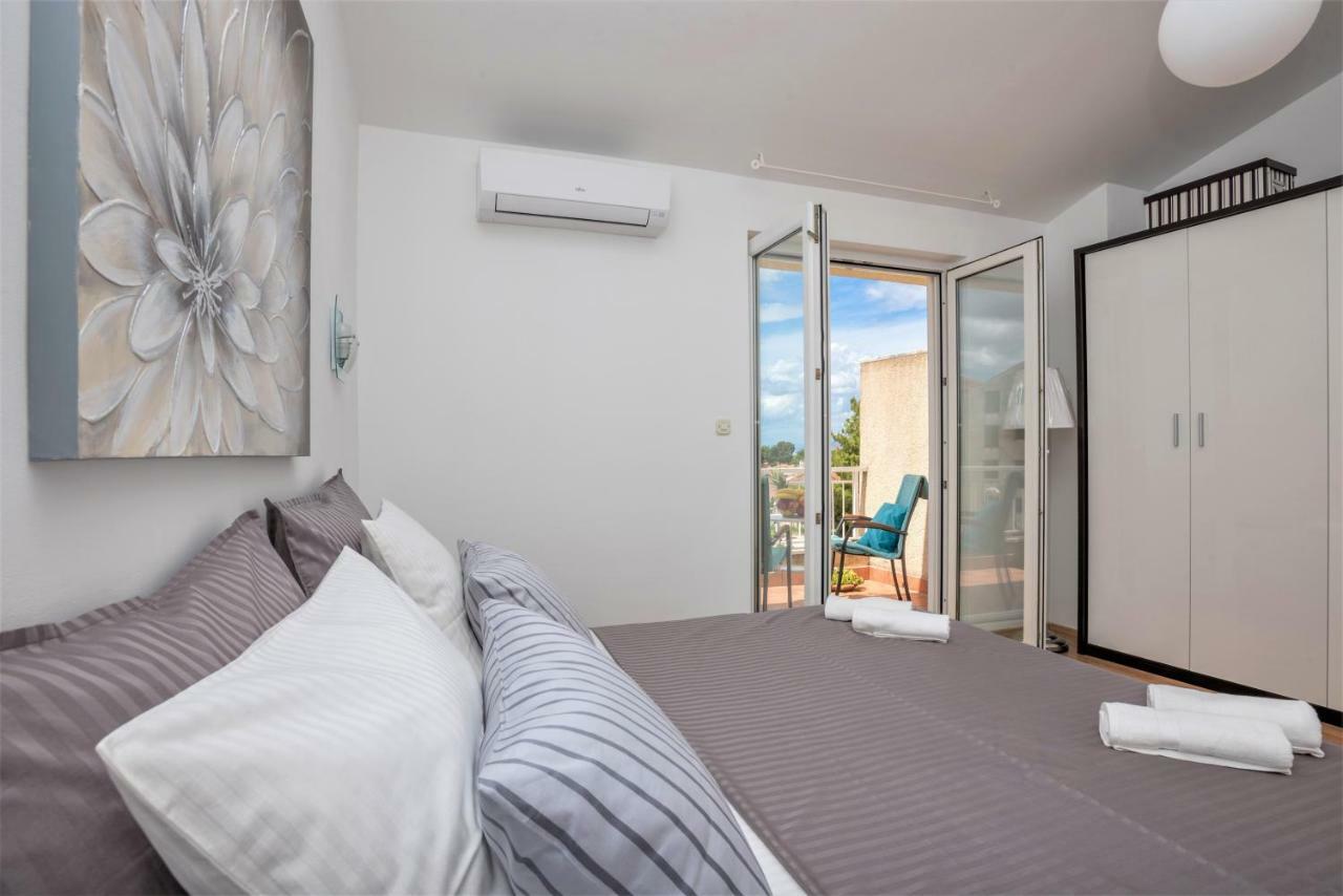 Andor - Lux, Two Beautiful Terraces With Sea & Sunset View Apartment Makarska Exterior photo